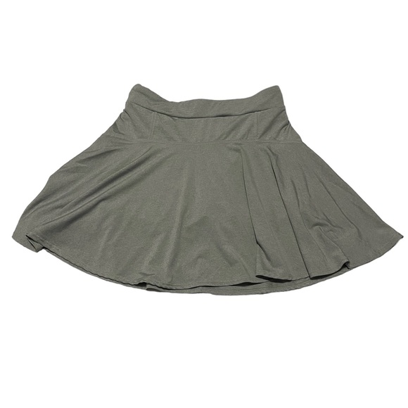 Champion Girl’s Tennis Skirt with Shorts - Size 10/12 - Grey - Picture 2 of 4